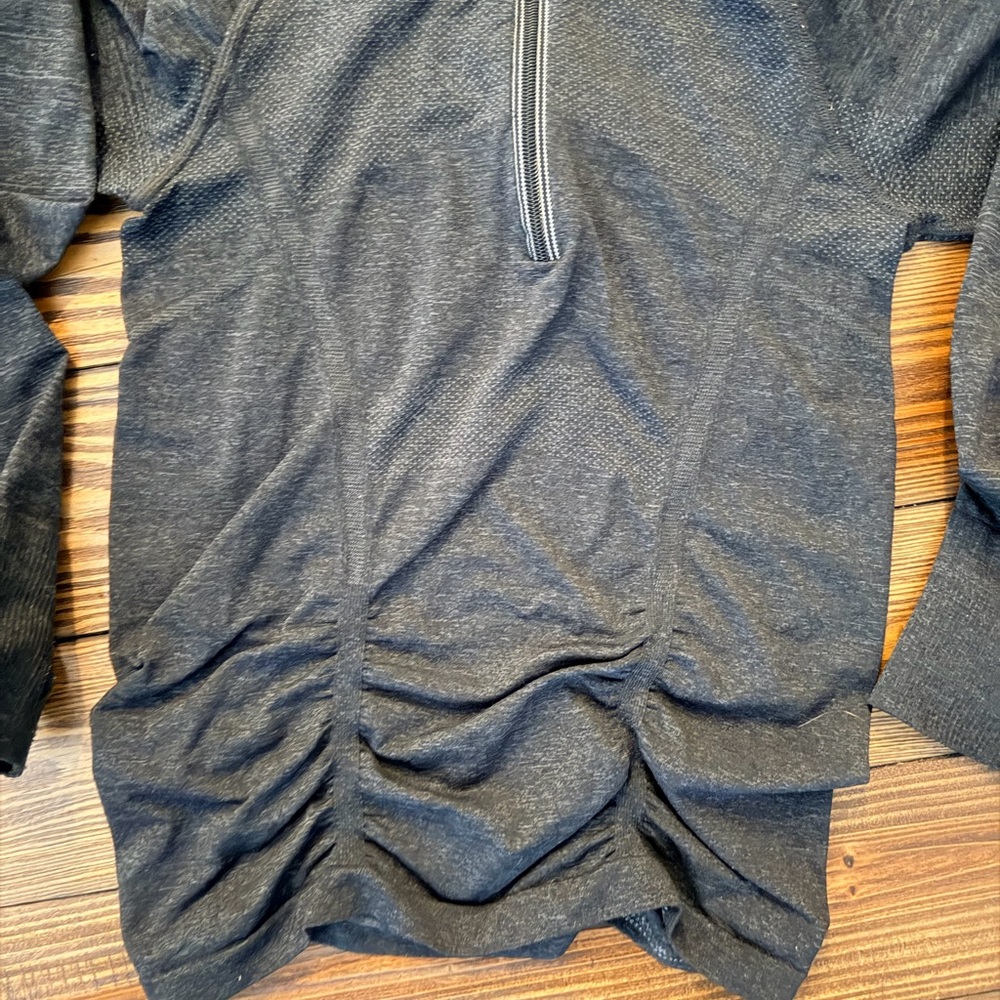 Athleta Women's Black Zip-Up Top - Picture 2 of 4